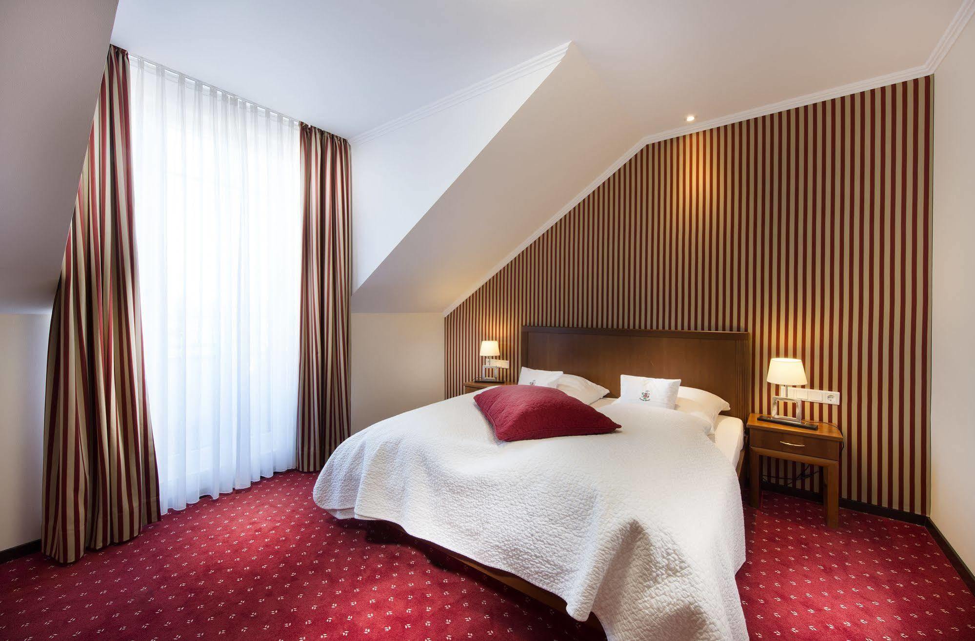 Landgut Ramshof Hotel Willich Ngoại thất bức ảnh